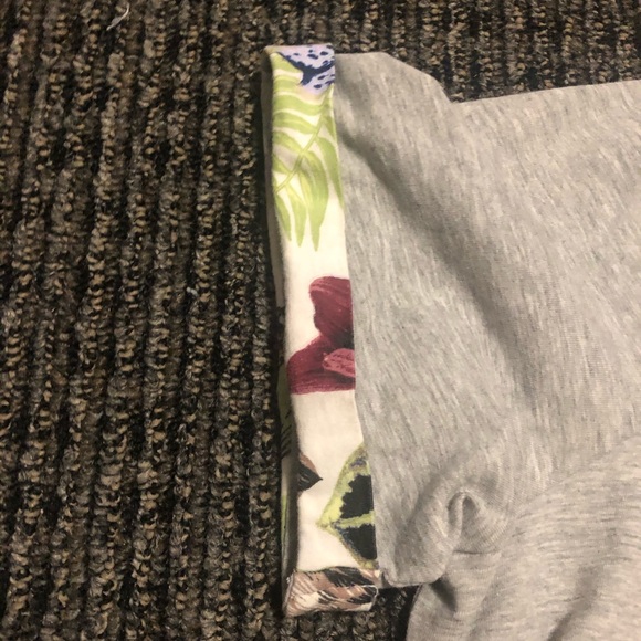 Size L H&M t-shirt - Picture 3 of 4